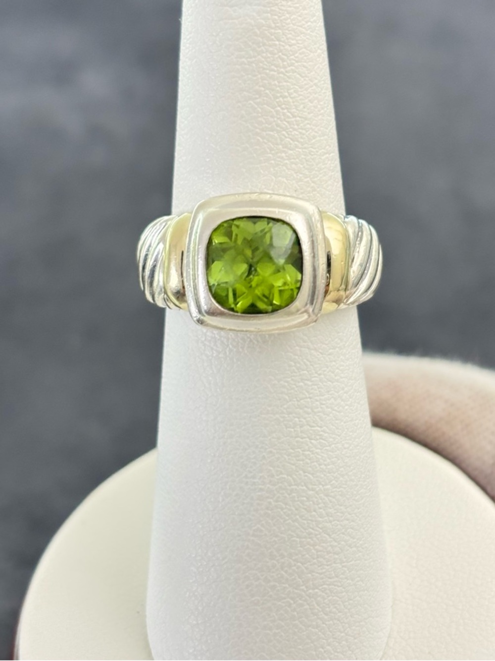 David Yurman 925 & 14k Gold Albion Ring with Peridot 6